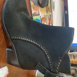 Size 12 UGG boots